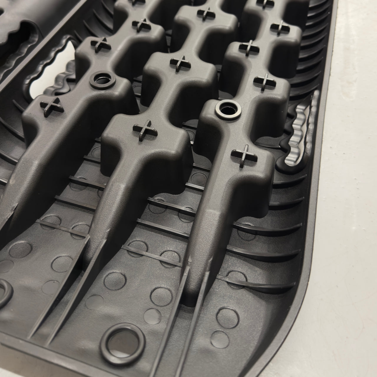 YotaTribe TrailTrax Recovery Boards – Heavy-Duty Off-Road Traction Mats