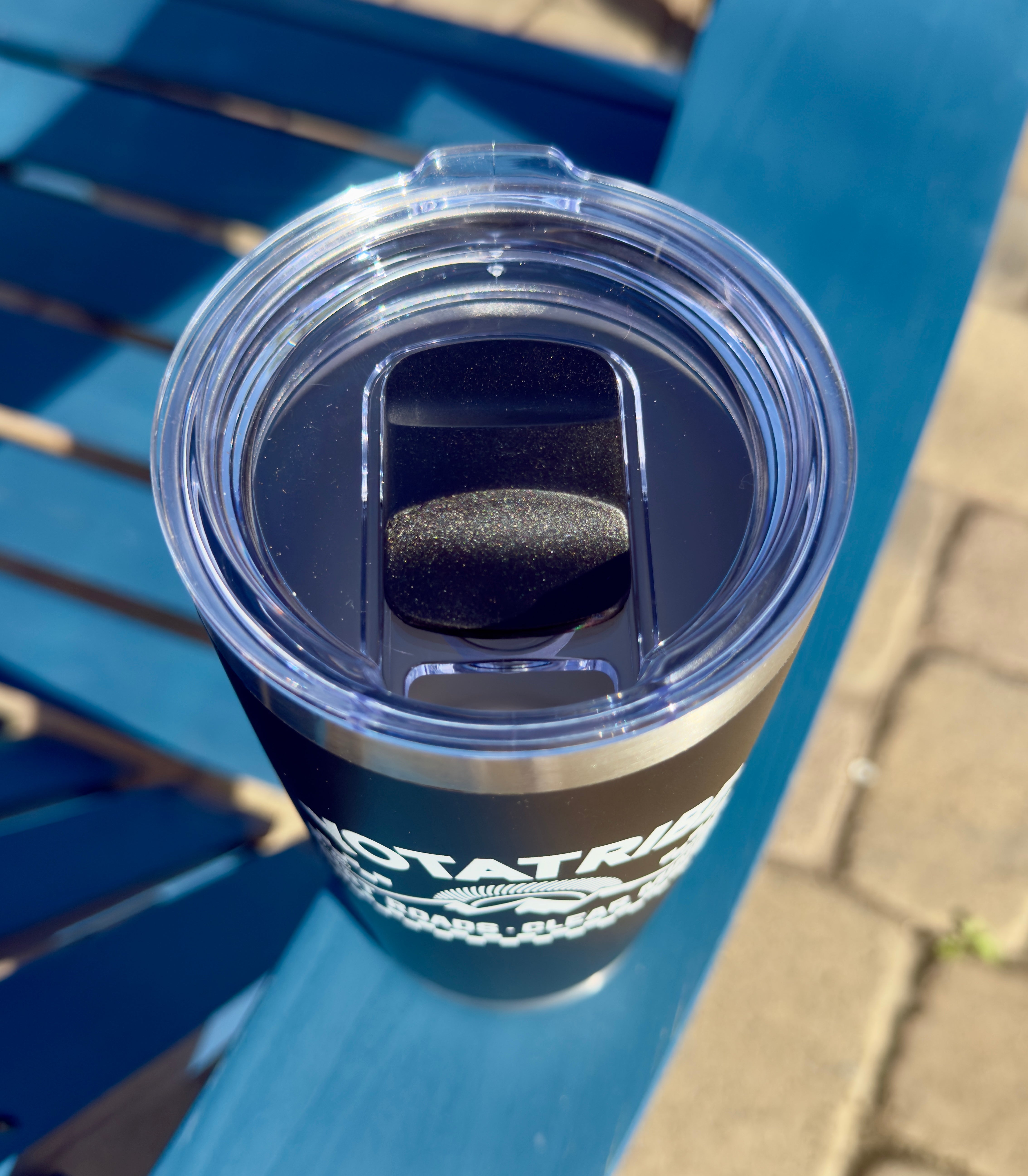 YotaTribe 20 oz “Dirt Roads • Clear Minds” Adventure Tumbler – Magnetic‑Seal Lid, Vacuum‑Insulated Stainless Steel