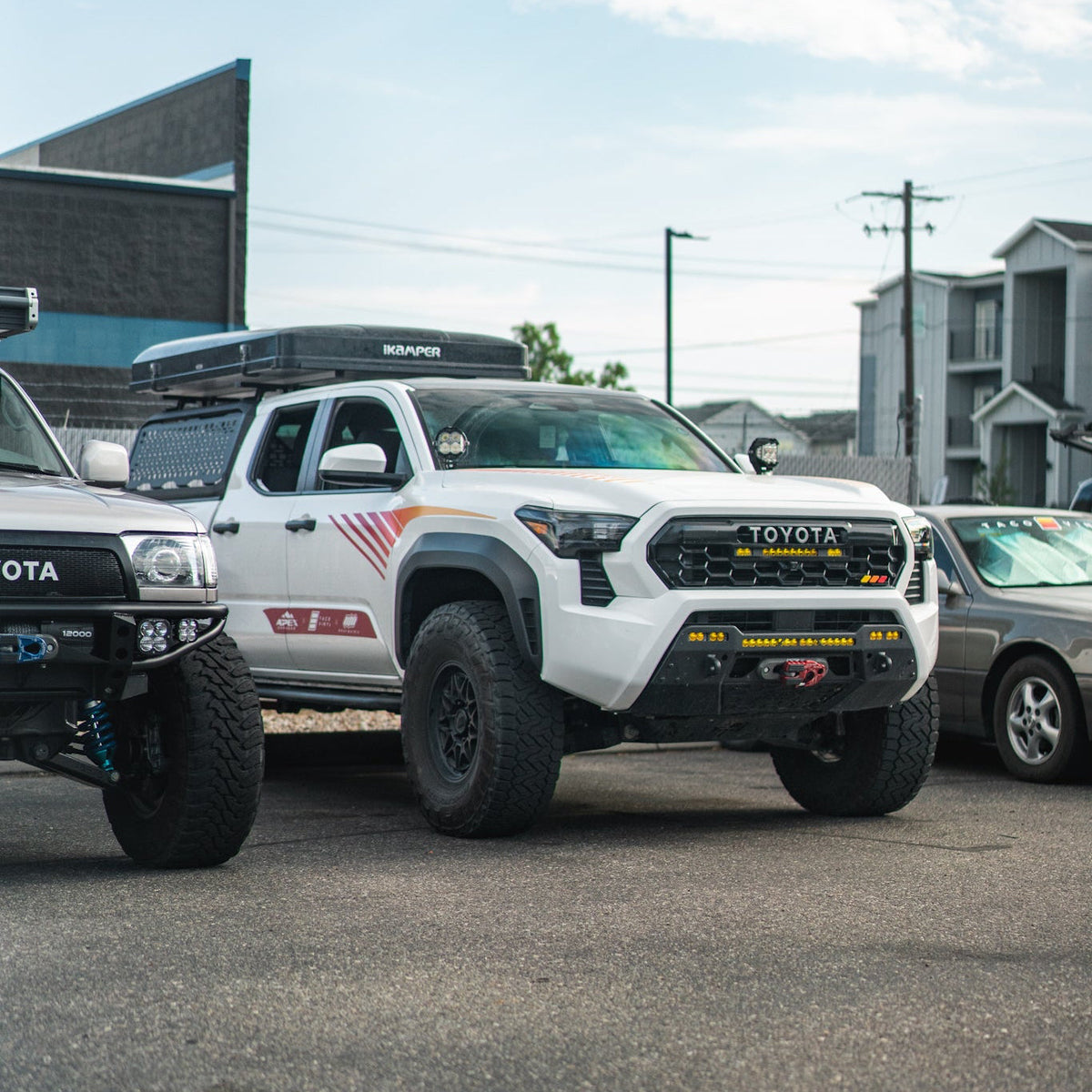 2024+ Tacoma/2025+ 4Runner Hyper Stripe Kit